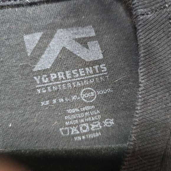 5/$25 Blackpink KPop YG Entertainment Black Neon Logo Graphic Band Tee - Picture 5 of 5